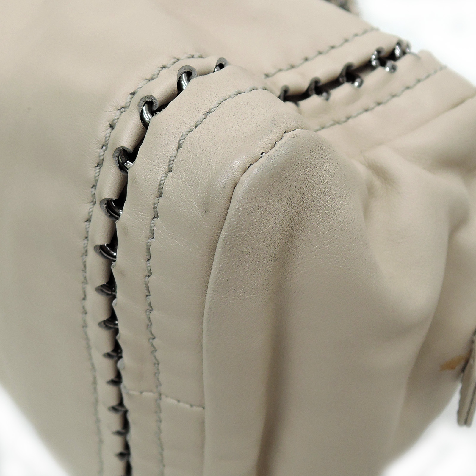 CHANELリボン1ロール50m ホワイトゴールド CHANELリボンホワイトゴールド1ロール50m CHANELリボンホワイト