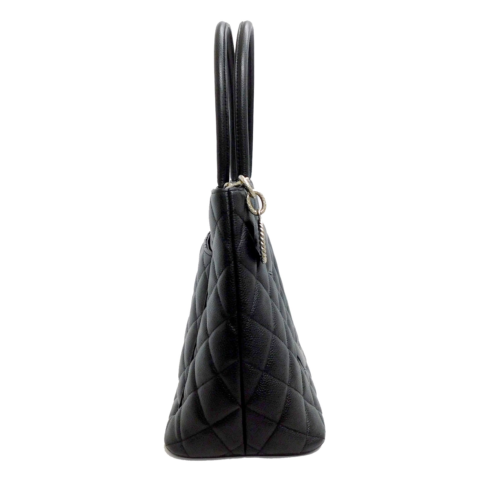 【CHANEL】black caviar medallion shoulder bag★トートバッグ Chanel Black Quilted Caviar Leather Medallion Tote Bag