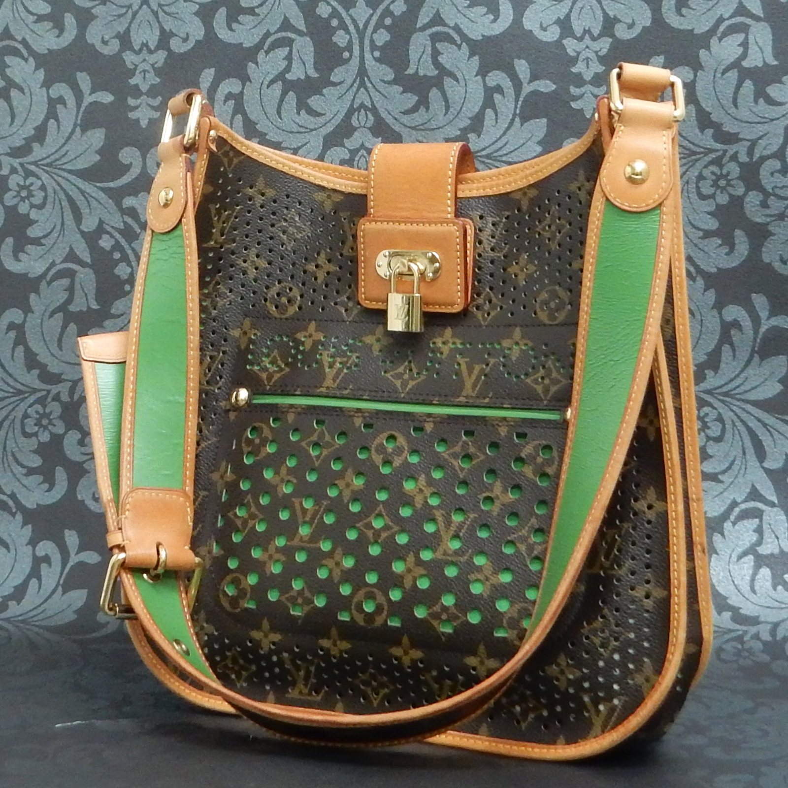 green cross handbags