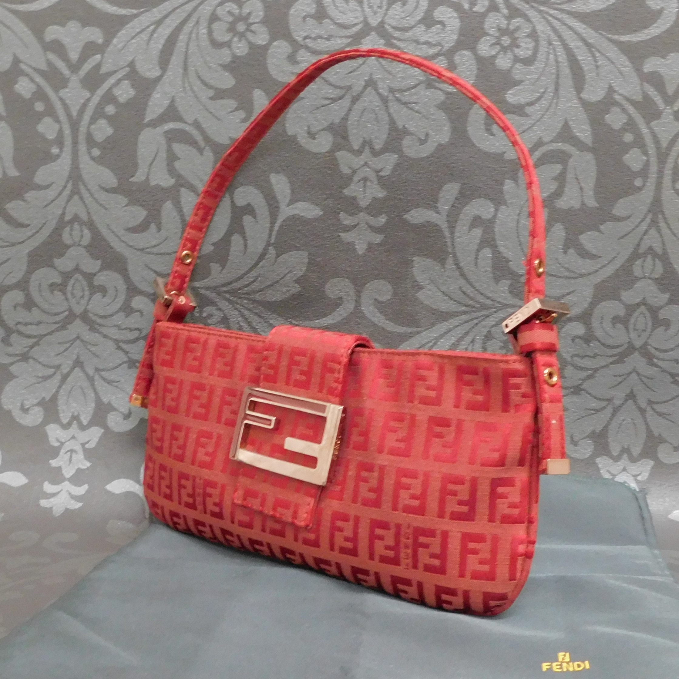 楽天市場】【バッグ】FENDI フェンディ ズッキーノ ズッカ柄