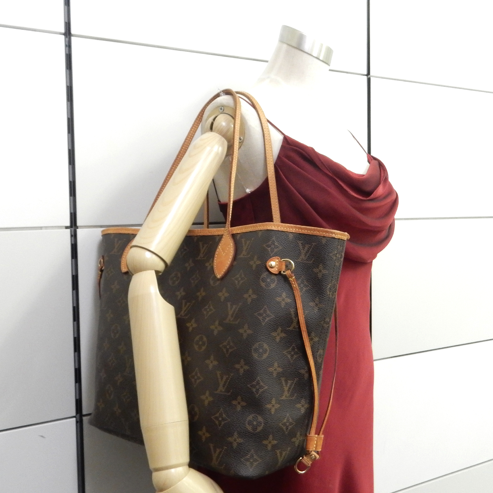 How Much Does Louis Vuitton Charge For Repairs Canada